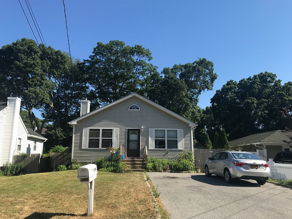 1st image of 174 E Parkview Dr