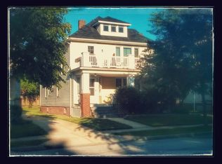 1583 Warren Rd, Lakewood, OH 44107