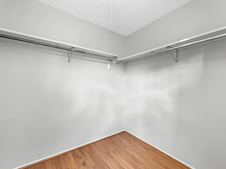 1161 Kettle Pond Ln — Photo 18
