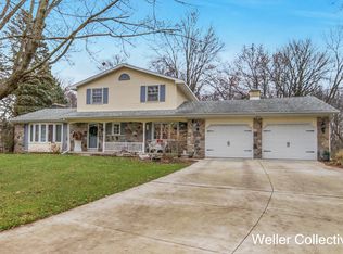 4590 60th St SW, Grandville, MI 49418