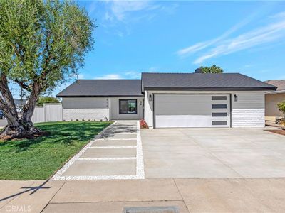 8761 Anthony Dr, Huntington Beach, CA, 92647