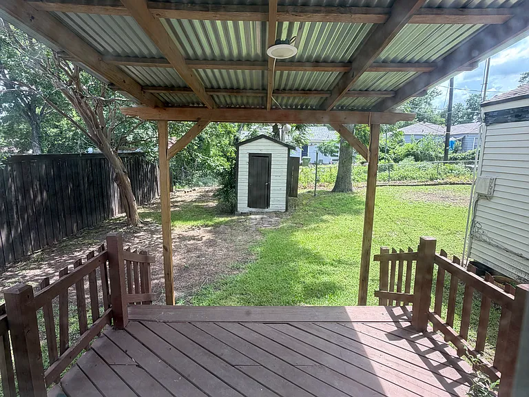 1414 Cedar Crest Dr — Photo 13