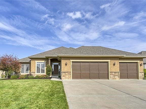 2nd image of 4126 S Eagle Point Ct
