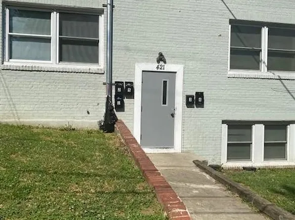 421 Burbank St SE #2, Washington, DC 20019