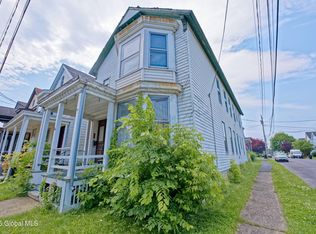 6 123rd St, Troy, NY 12182