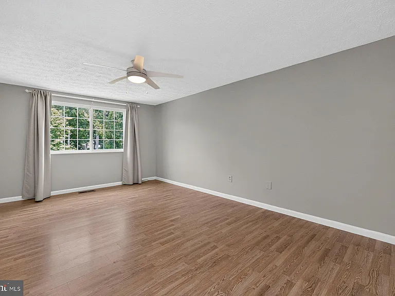 4009 Shallow Brook Ln — Photo 17