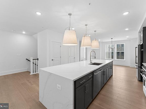 5th image of 112B Locke St Lot 2021
