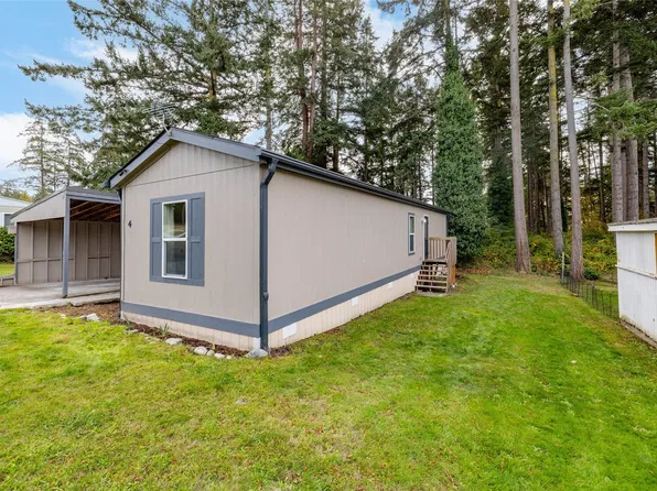 1361 NE Goldie Street #4, Oak Harbor, WA 98277