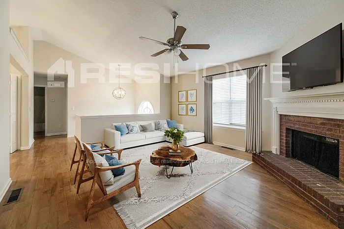 28 Stiles Ct SW — Photo 5