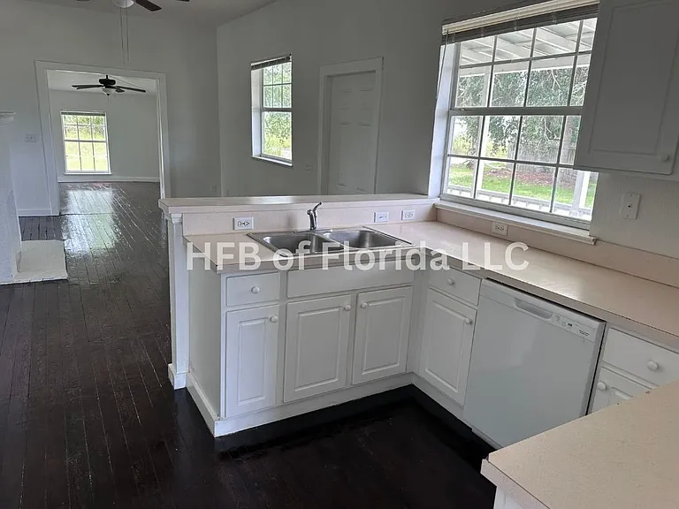 775 Old Dixie Hwy — Photo 10