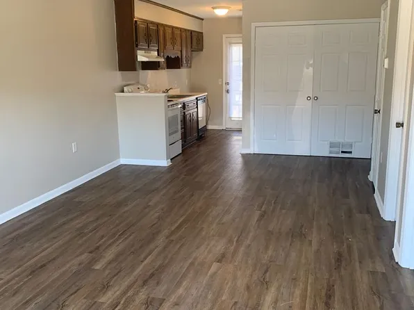 230 Lanier Dr, Statesboro, GA