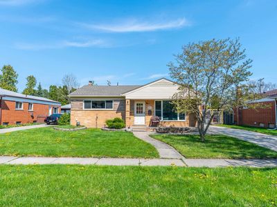 35932 Little Mack Ave, Clinton Township, MI, 48035