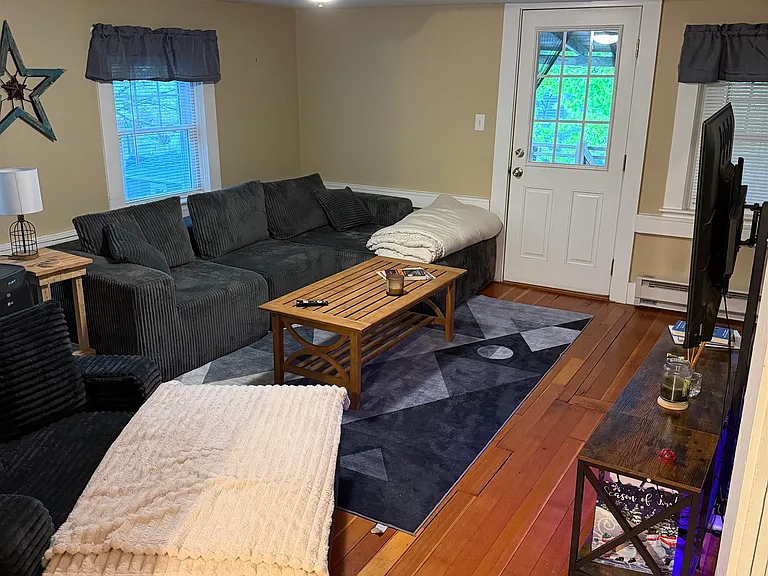 270 Richards Ave #4 — Photo 12