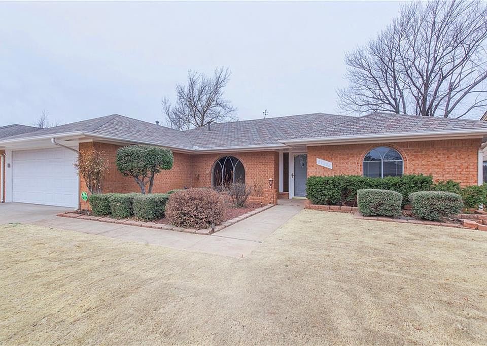 1st image of 11036 Folkstone Dr