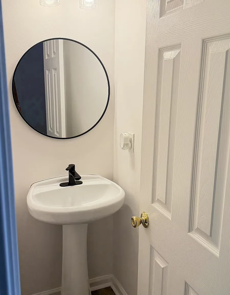 7696 Rutgers Cir — Photo 3