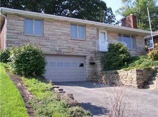 4776 Doverdell Dr, Pittsburgh, PA 15236
