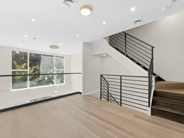 310 Fenimore Street image 16 of 50