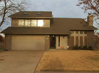 712 E Ocala St, Broken Arrow, OK 74011