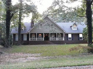 11 Laurelwood Cir, Griffin, GA 30224