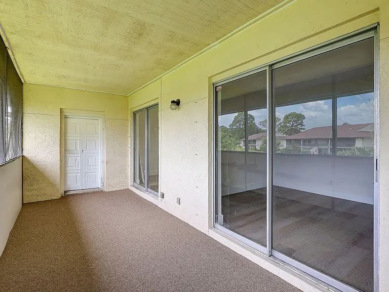 6299 Chasewood Dr #G — Photo 23