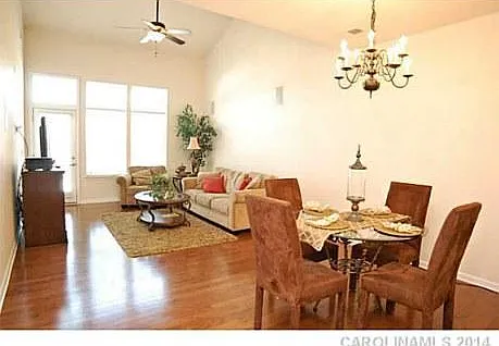 11655 Elizabeth Madison Ct — Photo 2