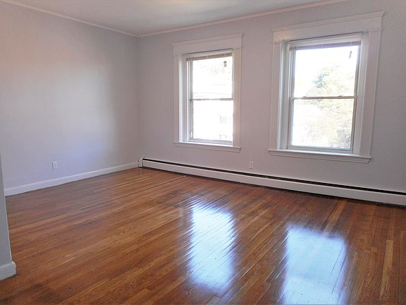 5th image of 60 Gorham Ave APT 9