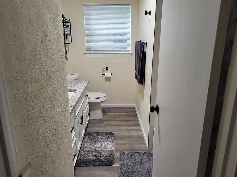 700 Shelmar Dr — Photo 16