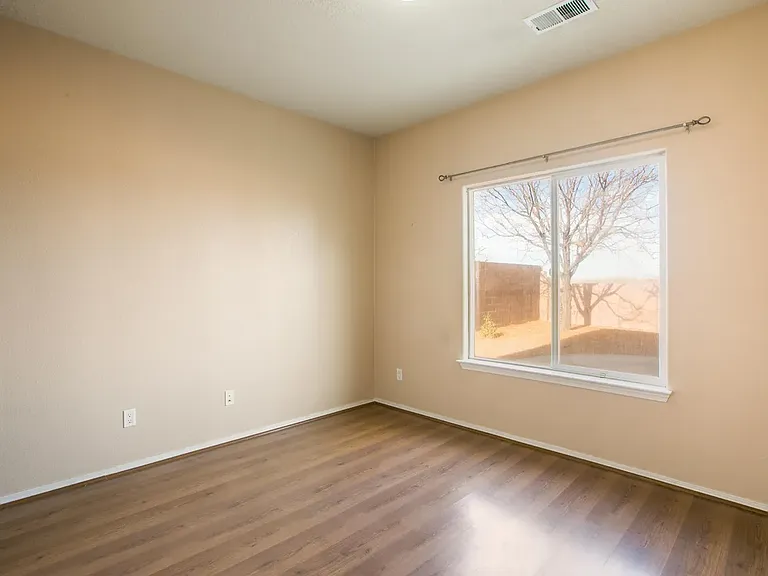 970 Carnival Ct NW — Photo 38