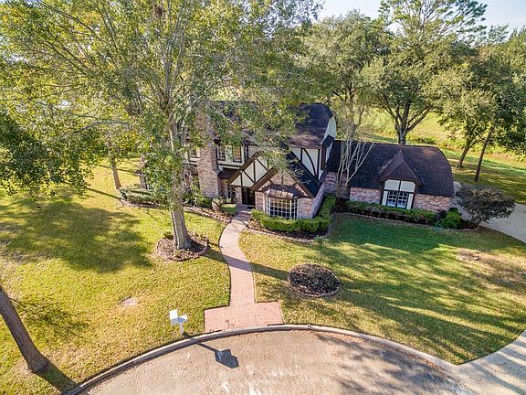 3rd image of 3019 Canyon Ct