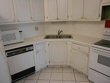 2nd image of 3301 Spanish Moss Ter APT 612