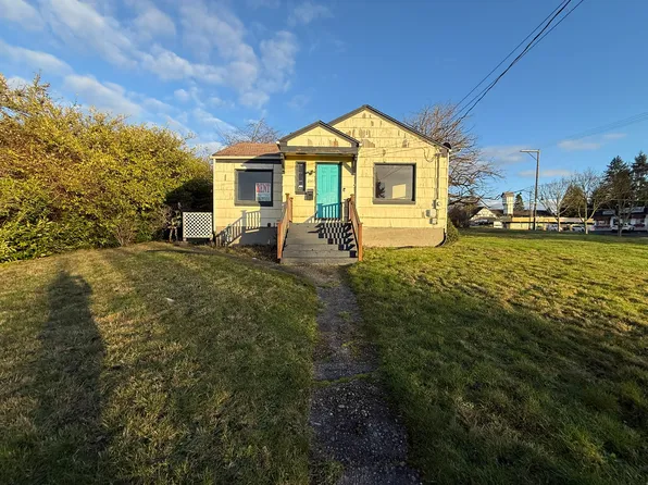 2547 Sunset Dr W, University Place, WA 98466