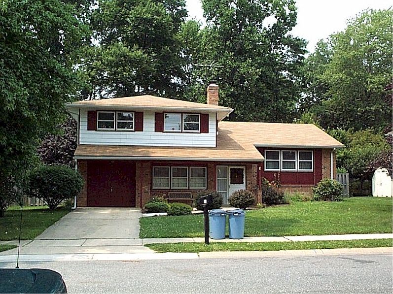 1st image of 517 Lake Shore Dr