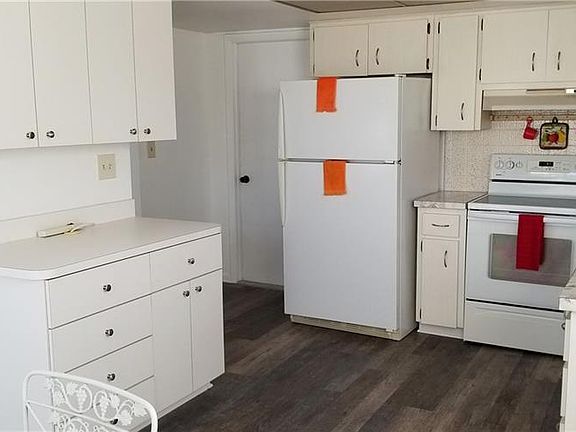 5th image of 5417 Springwood Blvd