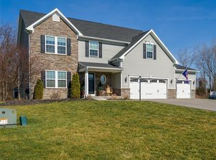 551 Hills Pond Rd, Webster, NY 14580