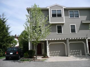 87 Pleasant St, Watertown, MA 02472