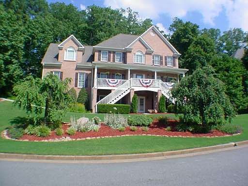 1st image of 3904 Swallow Woods Poin NE