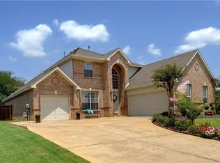 3105 Clifton Dr, Highland Village, TX 75077