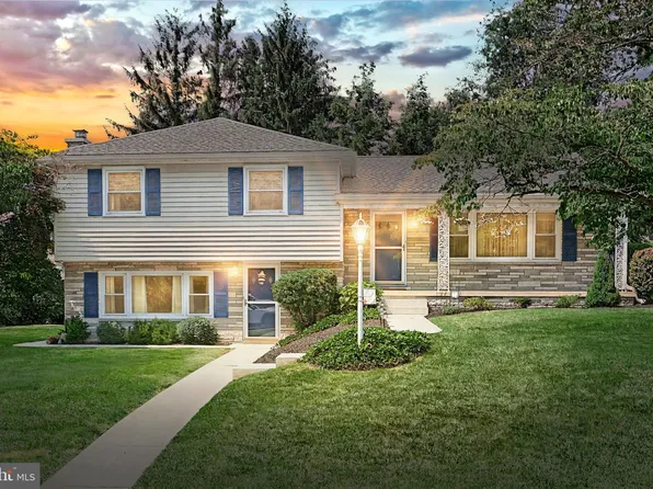 4107 Trowbridge Rd, York, PA 17402