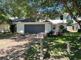 9208 S Maplewood Ave, Tulsa, OK 74137