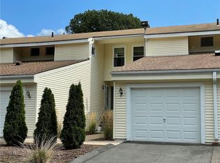 949 Pleasant Valley Rd APT 1-3, Bethel, CT 06801