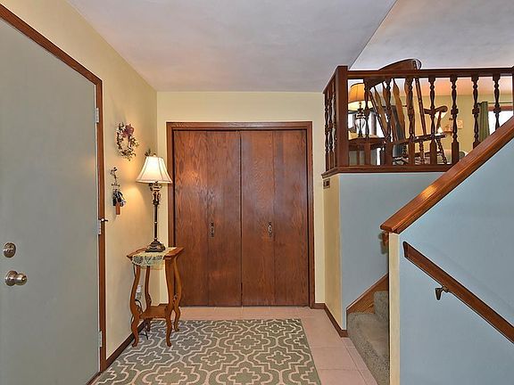 4th image of 1775 Woodlawn Ave