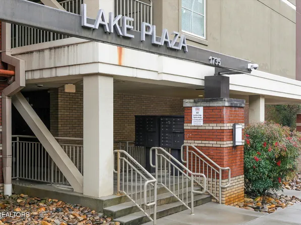 1735 Lake Ave APT 201, Knoxville, TN 37916