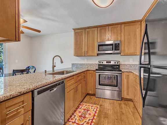 3rd image of 88 Calhoun Street