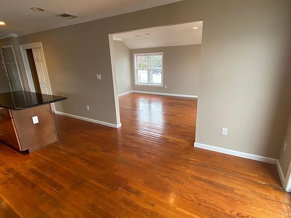5th image of 3184 Wissman Ave Floor 2