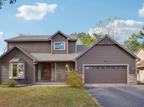 8078 Hayes St NE, Spring Lake Park, MN 55432