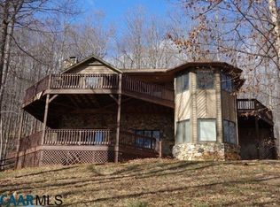 1367 Rodes Valley Dr, Nellysford, VA 22958