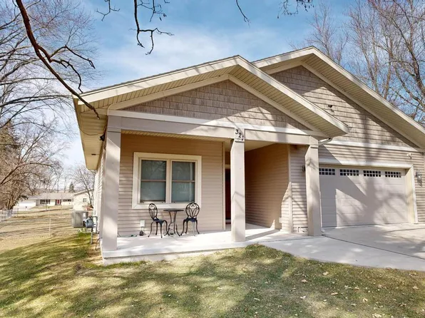 321 Thrush LANE, Jefferson, WI 53549