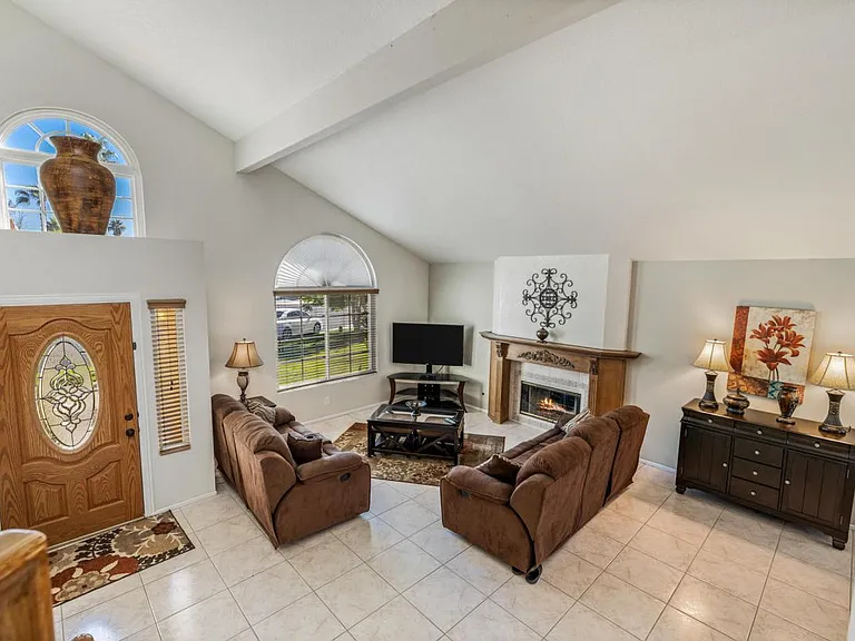 49035 Tango Ct — Photo 20
