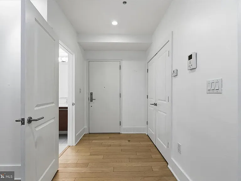 2818 Connecticut Ave NW — Photo 15