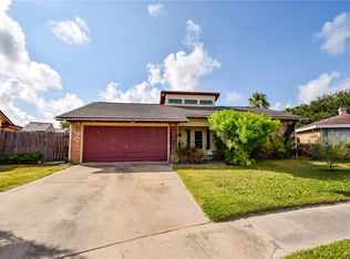 921 Red Poll Cir, Corpus Christi, TX 78418